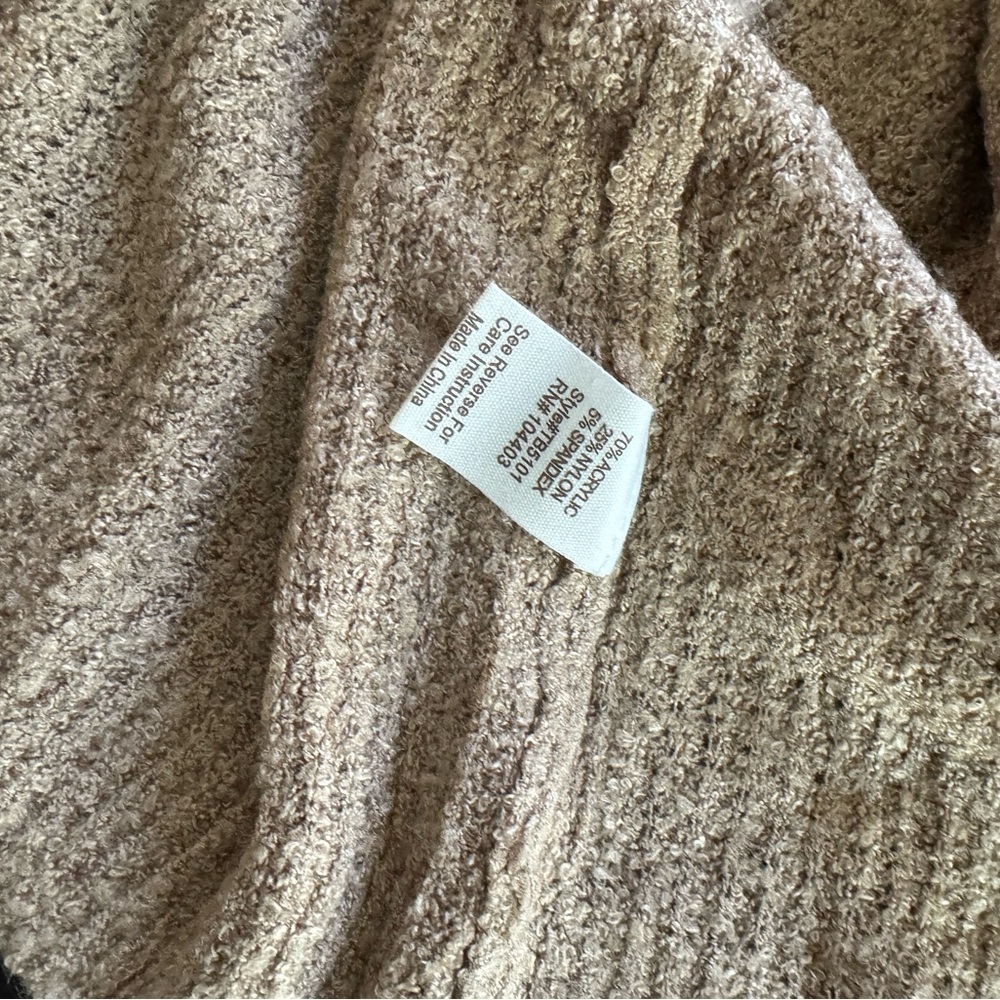 NWT Blu Pepper Lightweight Cardigan Size Medium - Picture 3 of 4